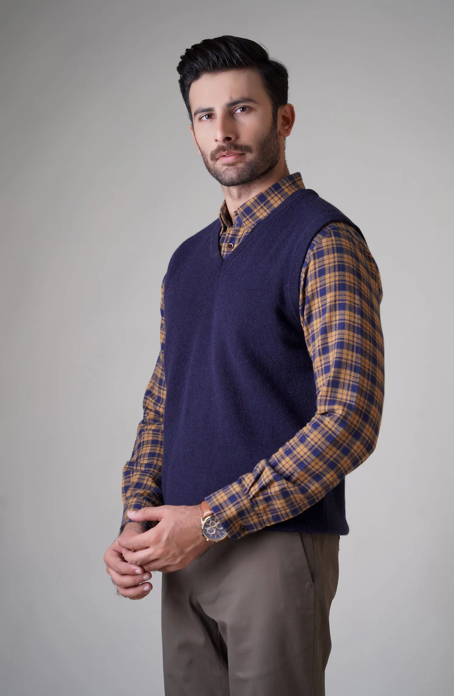 Lambs Wool Sleeve Less V-Neck