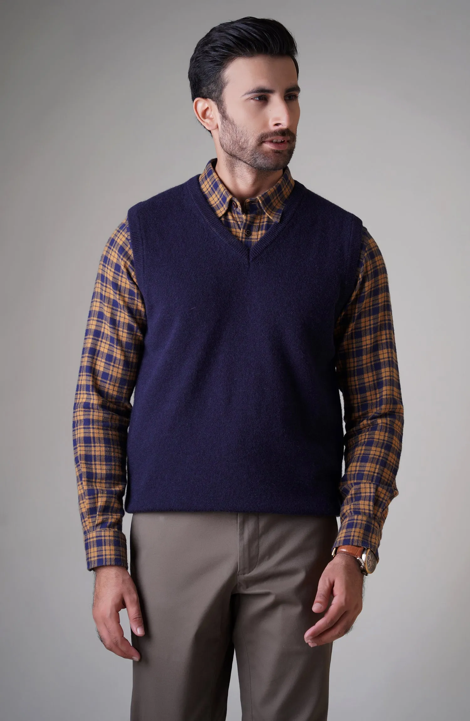 Lambs Wool Sleeve Less V-Neck