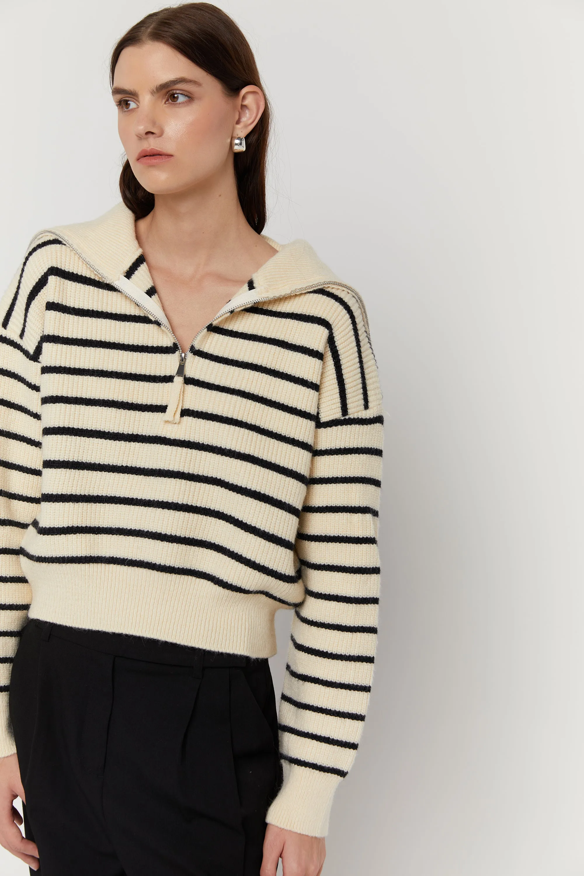 STRIPED HALF ZIP SWEATER