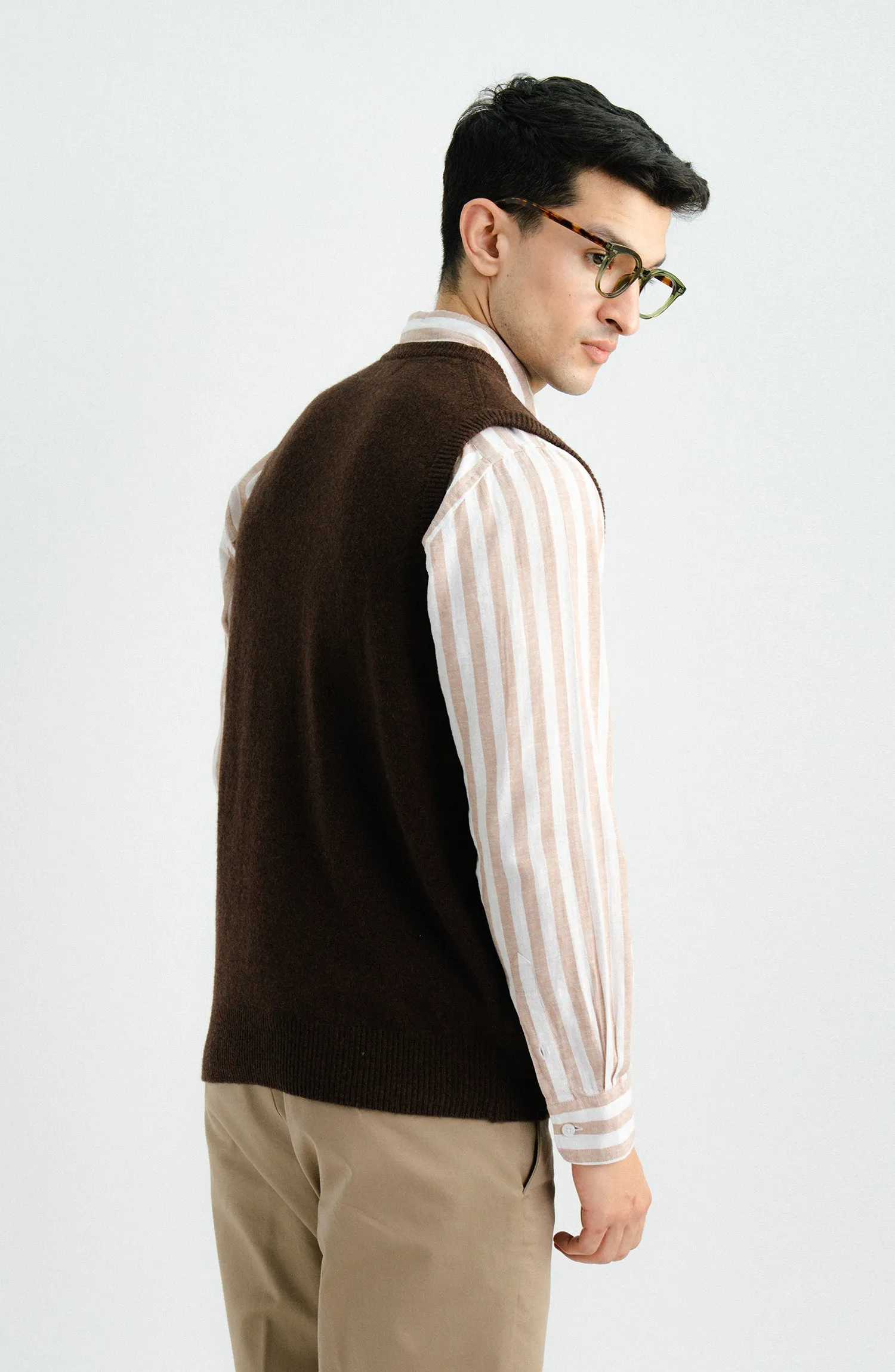 V-Neck Plain Sweater Sleeve-Less - Brown